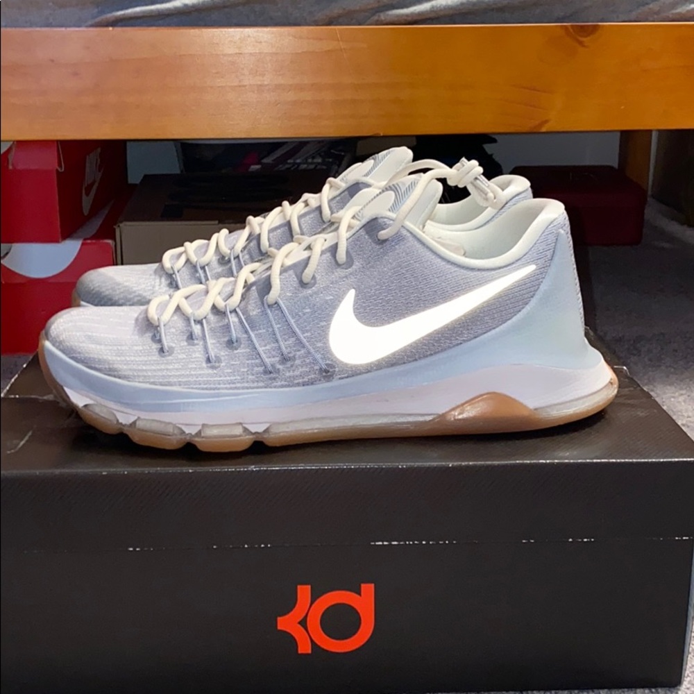 Nike KD 8 “Easter”